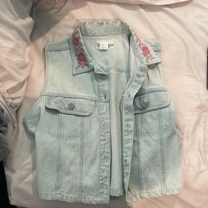 Tangibles limited edition Jean jacket! Lightly worn, no sign of significant use!